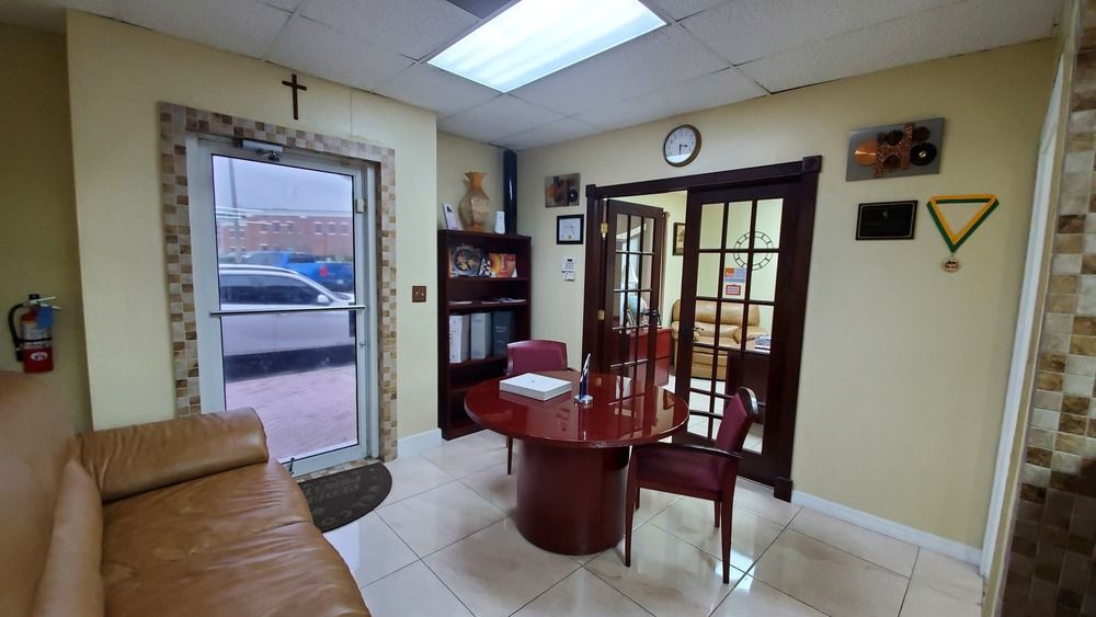 11 W Darlington Ave, Kissimmee, FL 34741